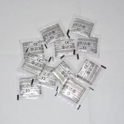 Grado automático plegable de la película compuesta de la empaquetadora del guante del HDPE