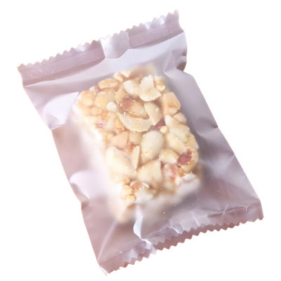 Servo Control de alta velocidad de nueces cuadradas crujiente máquina de embalaje de almohada de alimentación automática