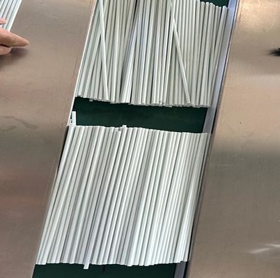 Máquina de embalaje de barras de fibra de vidrio de ancho de película de 300 mm para embalaje y envío precisos