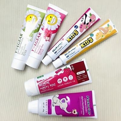 Máquina de cartón horizontal compatible para tubos de pasta de dientes de diferentes tamaños
