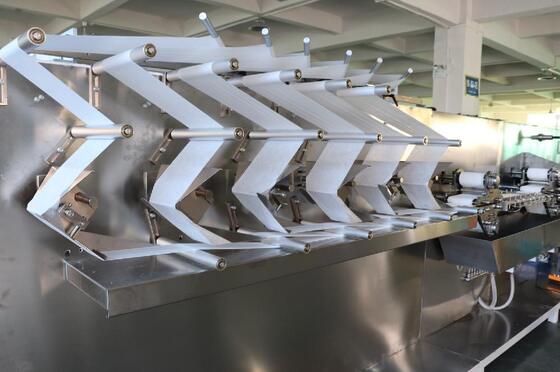 Good price Líneas de fabricación de toallitas compactas para bebés con alimentación continua y funcionamiento a alta velocidad para la fabricación a gran escala en línea